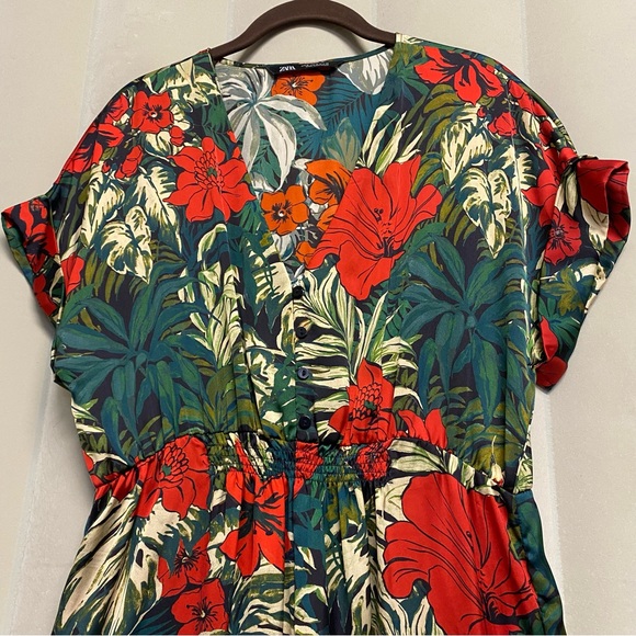 Zara Women’s Jumpsuit Medium Floral Tropical Hawaiian Resortwear Feminine - Picture 5 of 14